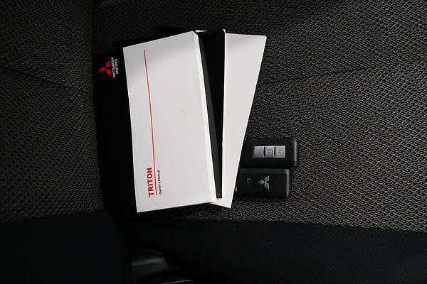 2023 Mitsubishi Triton GLS MR 4X4