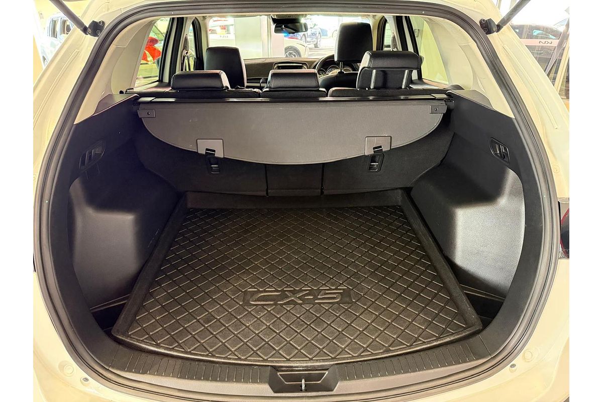 2016 Mazda CX-5 Grand Touring KE Series 2