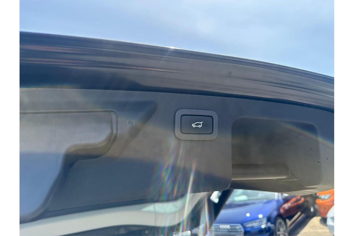 2016 Land Rover DISCOVERY SPORT TD4 150 SE 5 SEAT LC MY17