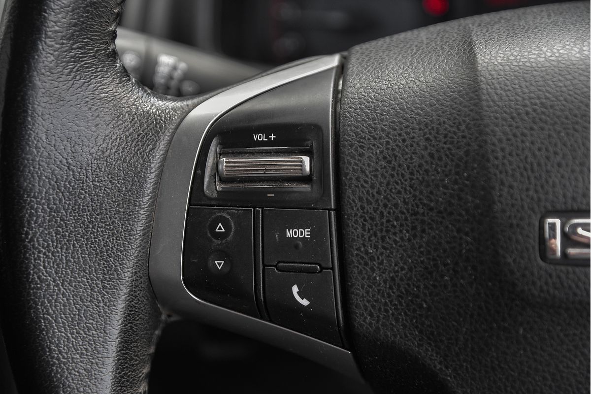 2017 Isuzu D-MAX SX 4X4