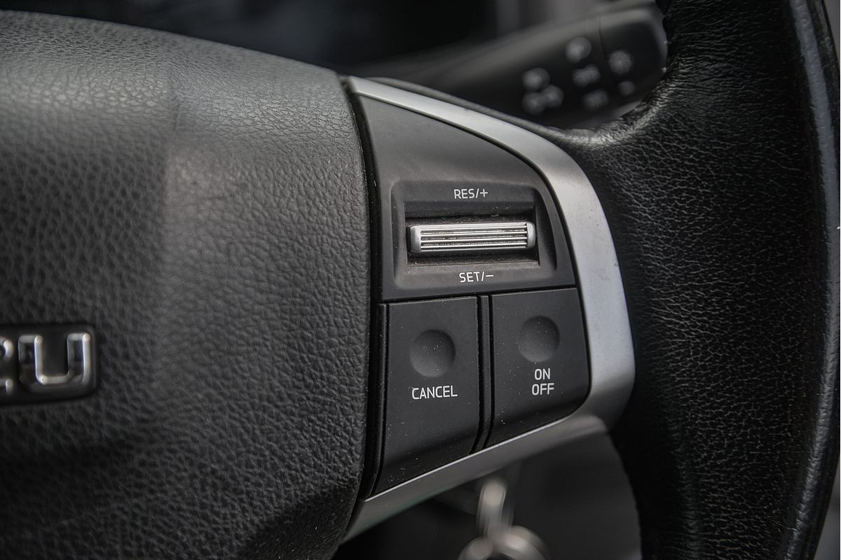 2017 Isuzu D-MAX SX 4X4