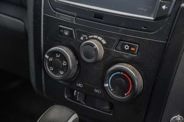 2017 Isuzu D-MAX SX 4X4