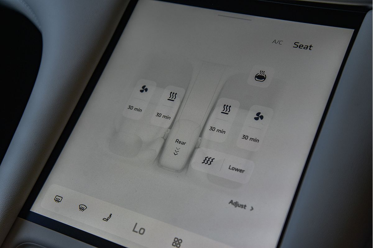 2025 MG IM6 Performance S12L