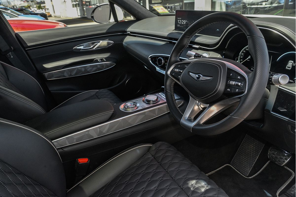 2024 Genesis GV70 3.5T AWD Sport JK.V2