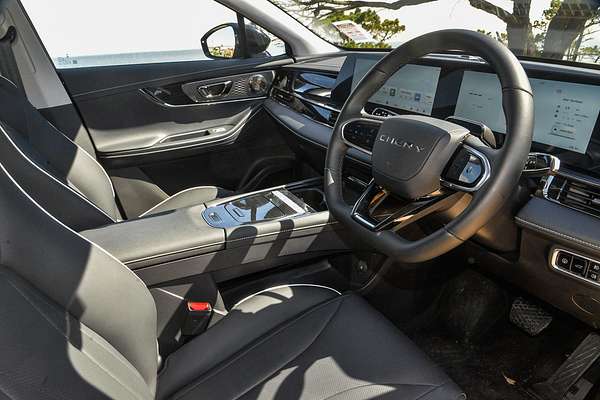 2025 Chery E5 Ultimate