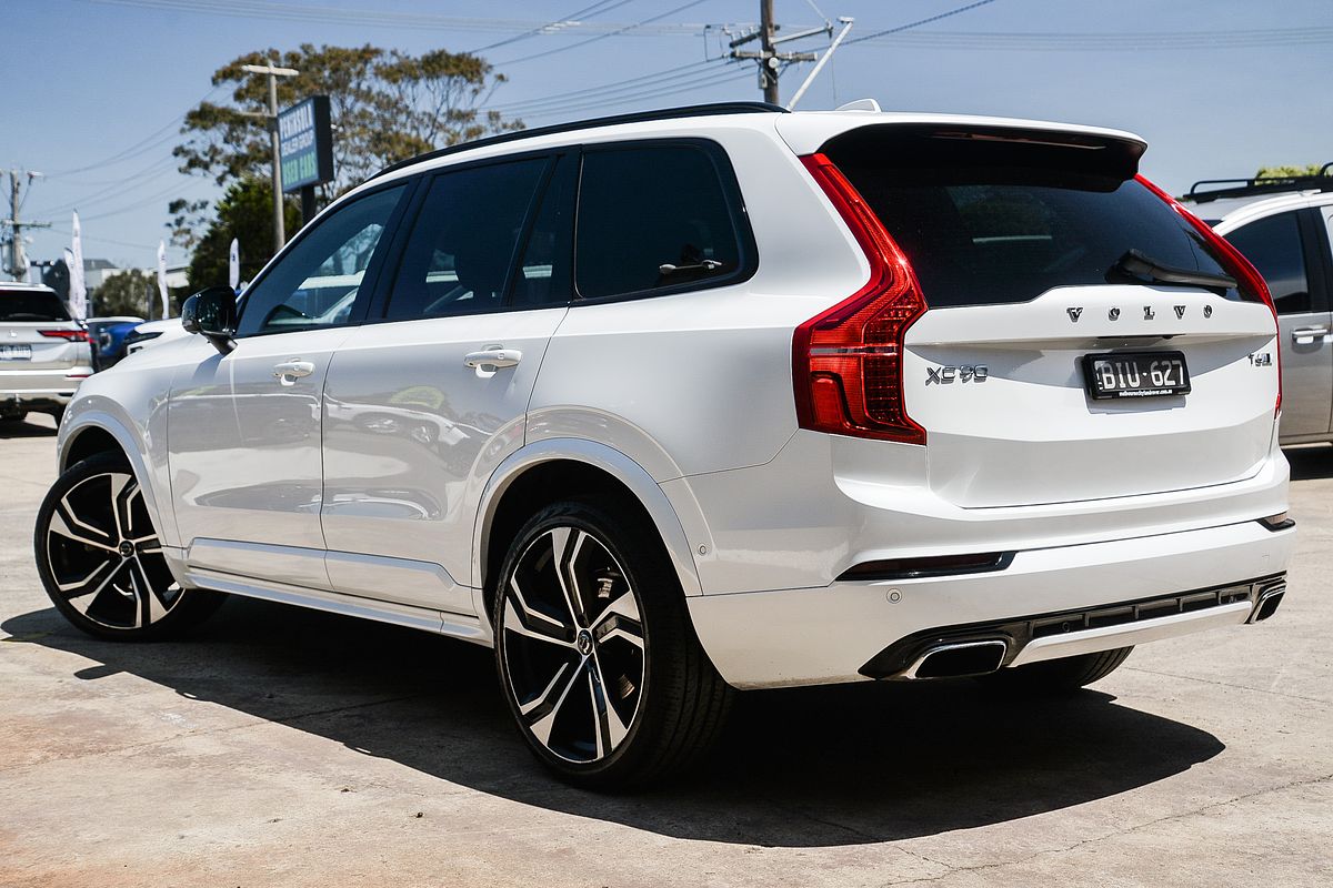 2020 Volvo XC90 T6 R-Design