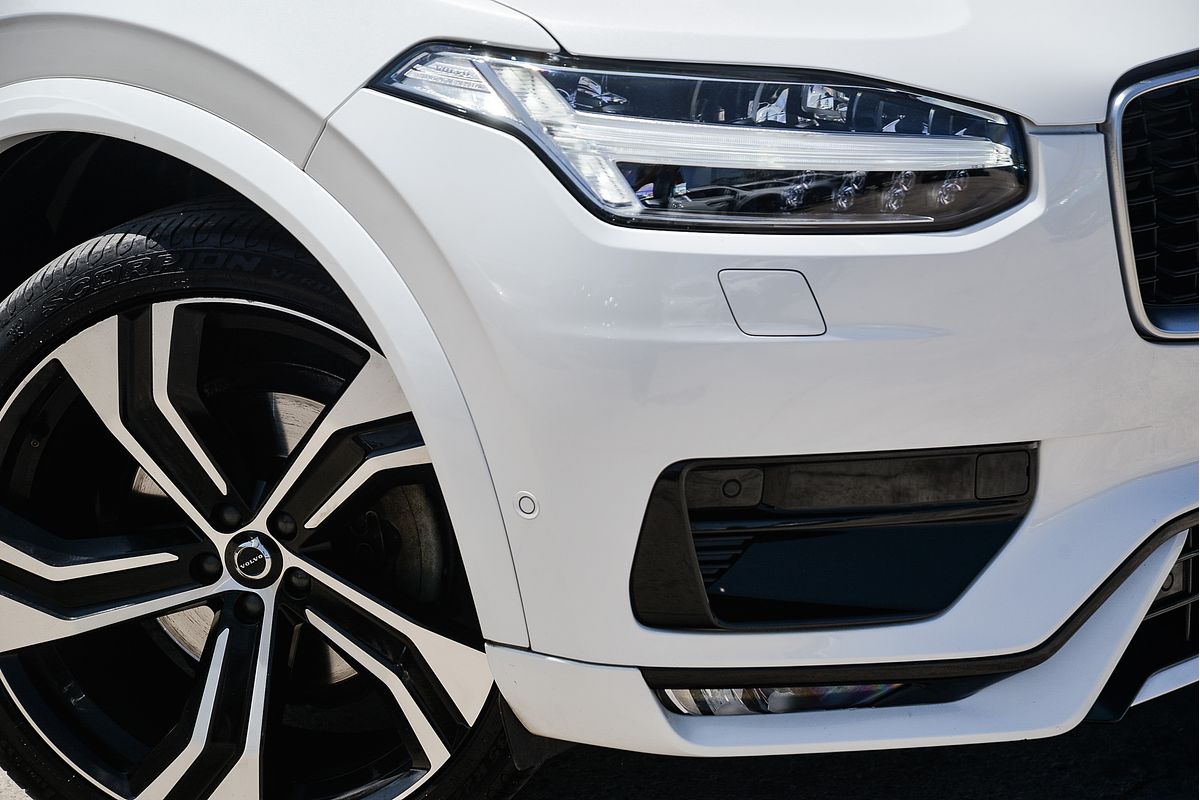 2020 Volvo XC90 T6 R-Design