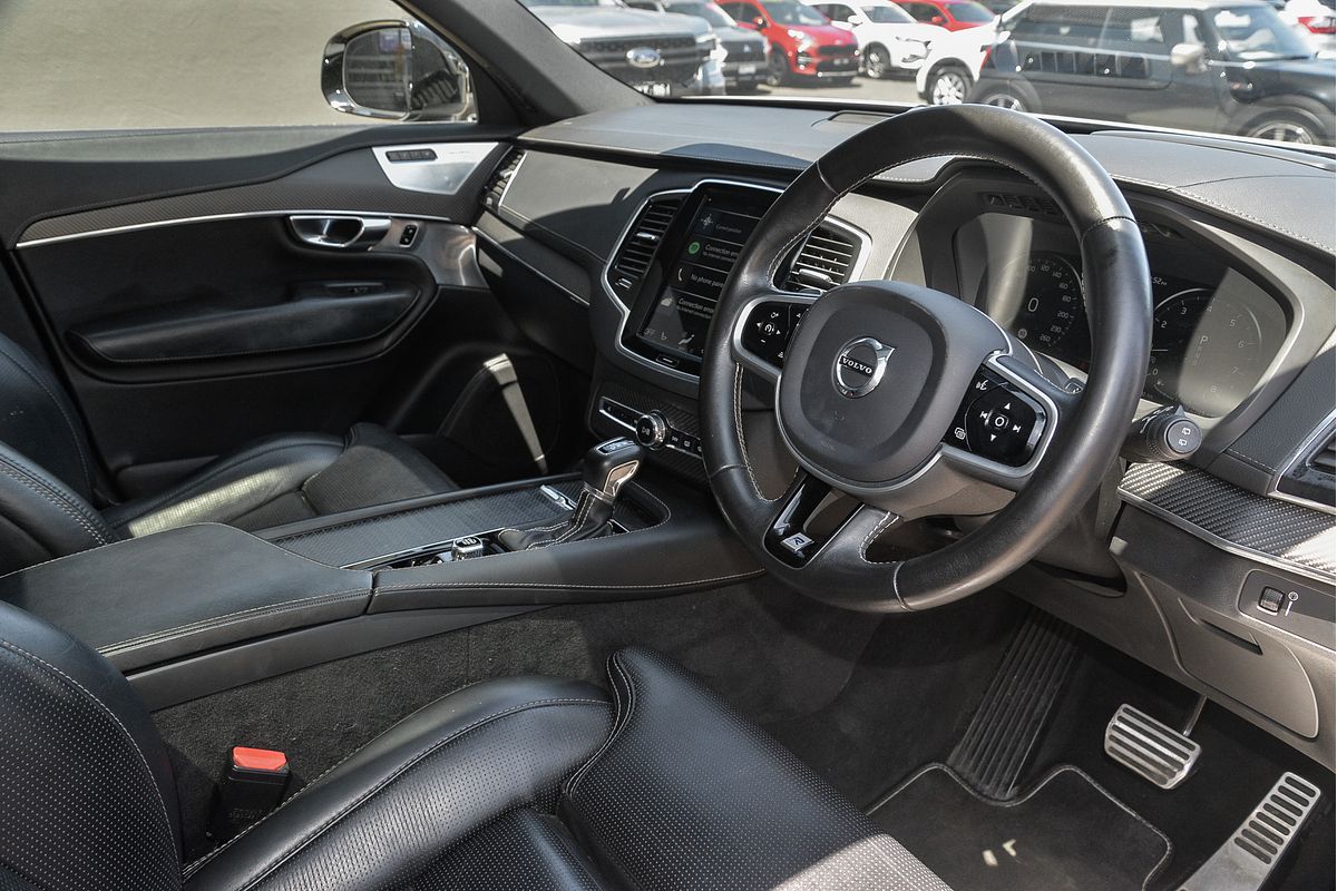 2020 Volvo XC90 T6 R-Design