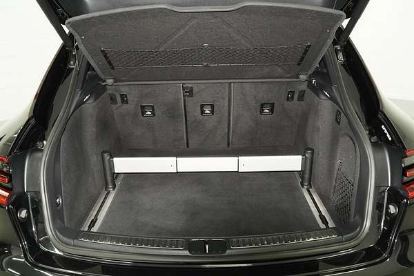 2015 Porsche Macan Turbo 95B