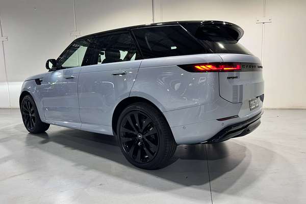 2025 Land Rover Range Rover Sport D300 Dynamic SE L461