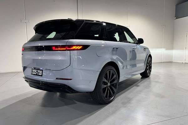 2025 Land Rover Range Rover Sport D300 Dynamic SE L461