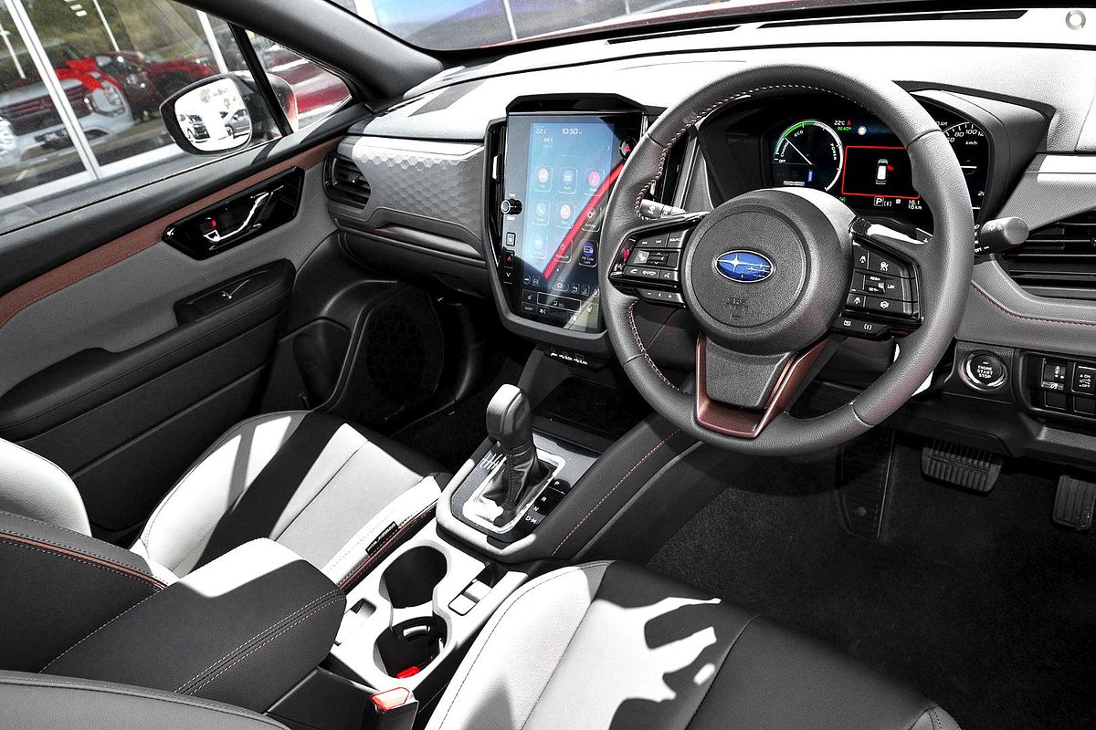 2025 Subaru Forester Hybrid Sport S6