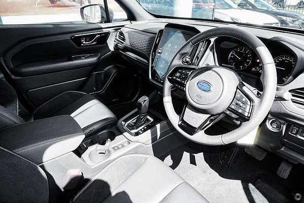 2025 Subaru Forester Touring S6