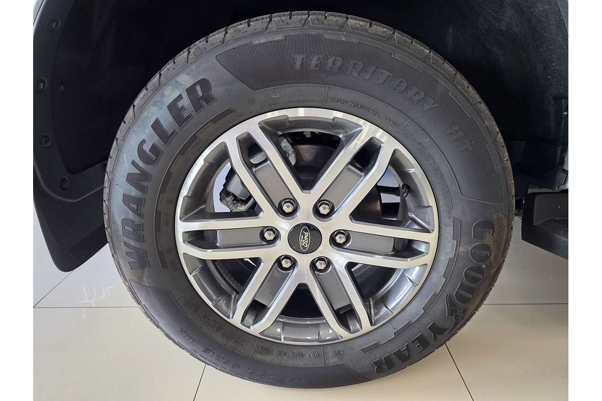 2025 Ford Everest Trend 2.0L