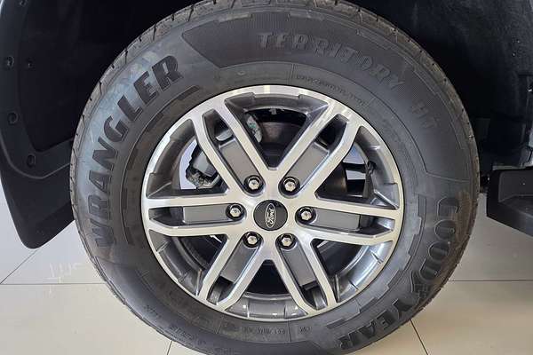 2025 Ford Everest Trend 2.0L