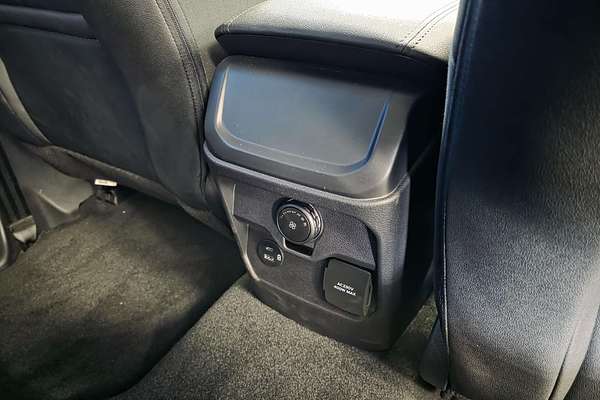 2025 Ford Everest Trend 2.0L