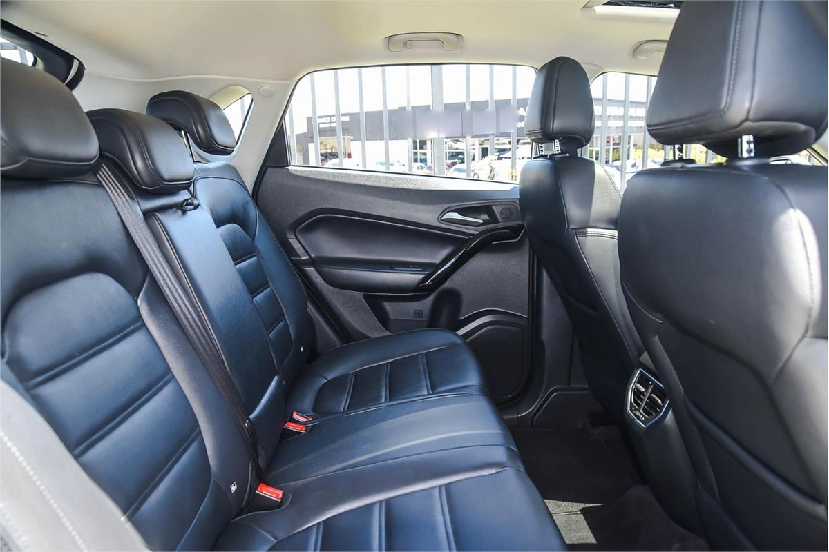 2018 MG GS Essence X SAS2