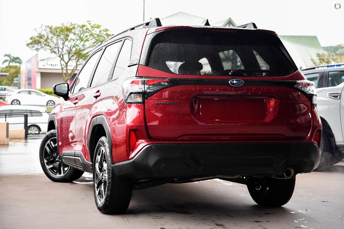 2025 Subaru Forester Premium S6