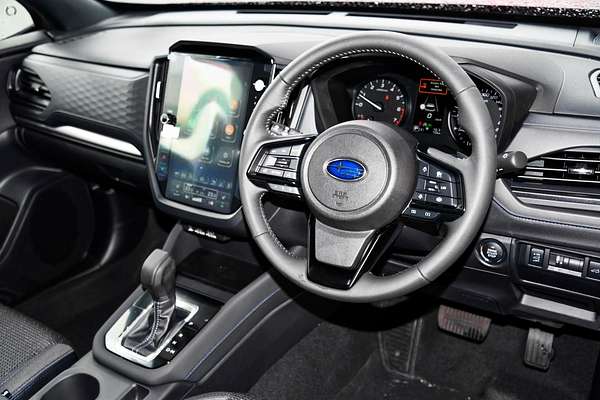 2025 Subaru Forester Premium S6