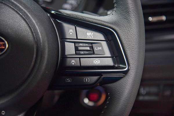 2025 Subaru Forester Premium S6