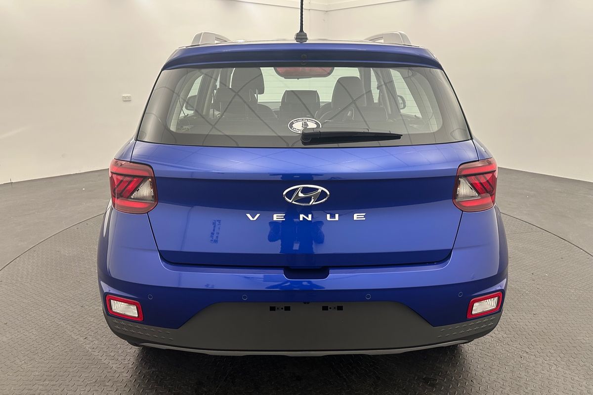 2025 Hyundai Venue Active QX.V5