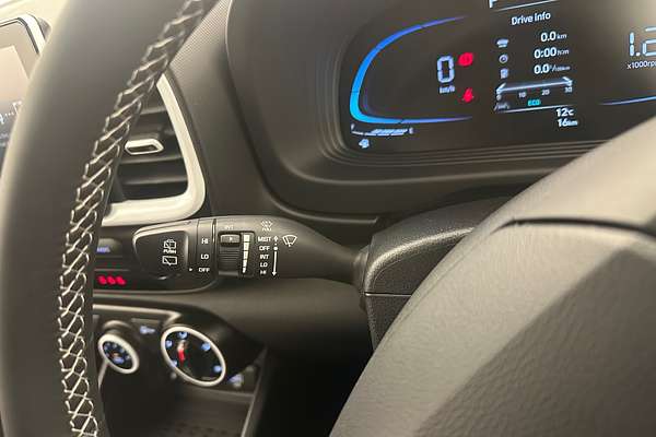 2025 Hyundai Venue Active QX.V5