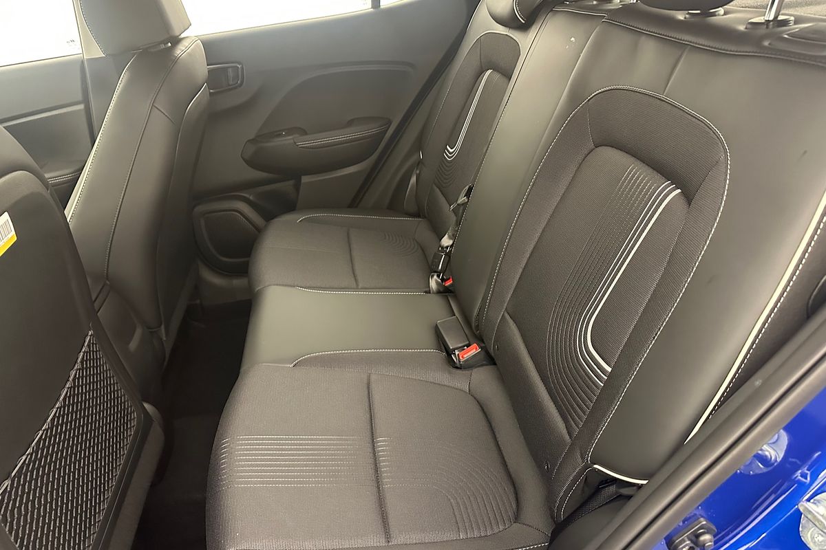 2025 Hyundai Venue Active QX.V5