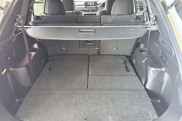 2024 Mitsubishi Outlander LS ZM