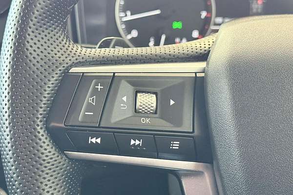 2024 Mitsubishi Outlander LS ZM