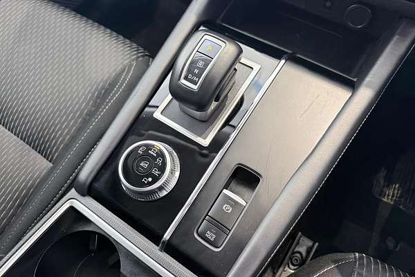 2024 Mitsubishi Outlander LS ZM