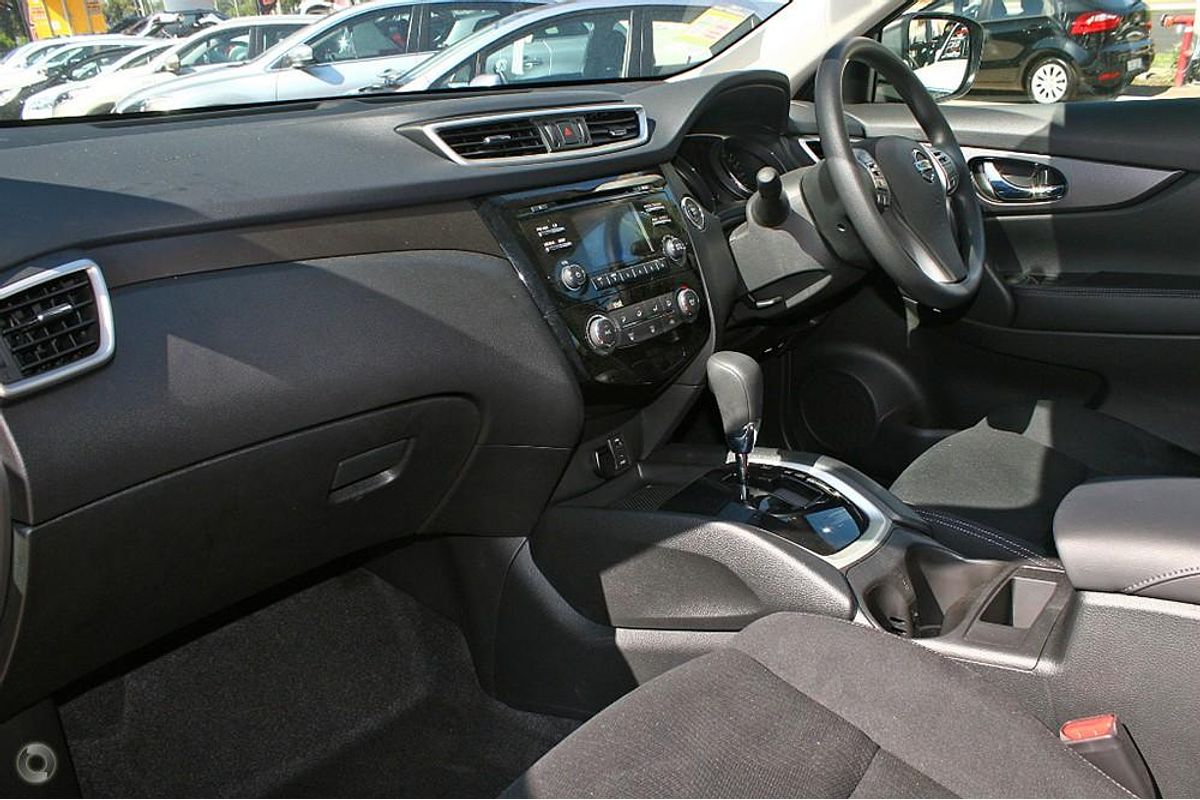 2016 Nissan X-TRAIL ST T32