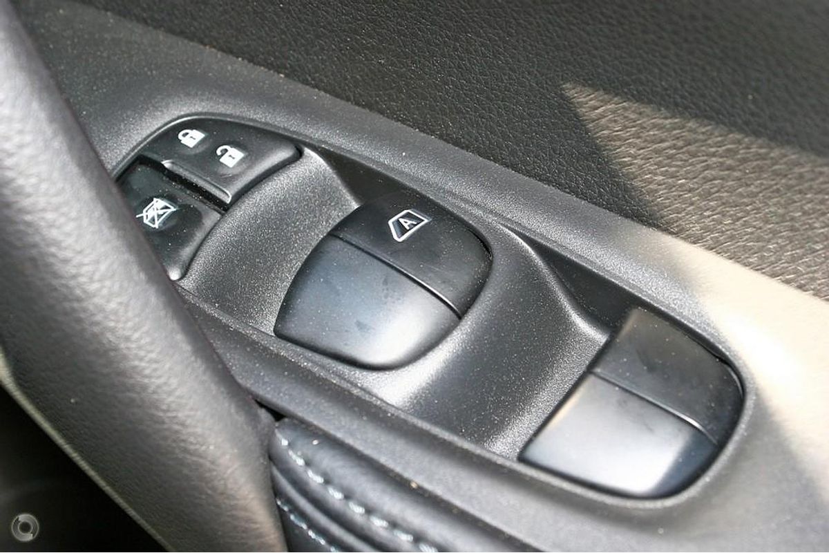 2016 Nissan X-TRAIL ST T32