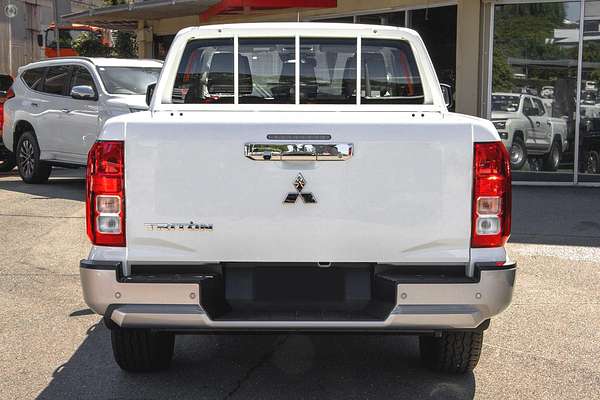 2025 Mitsubishi Triton GLX MV 4X4