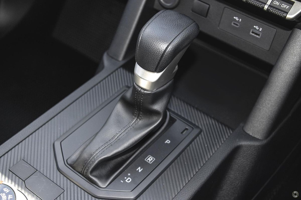 2025 Mitsubishi Triton GLX MV 4X4