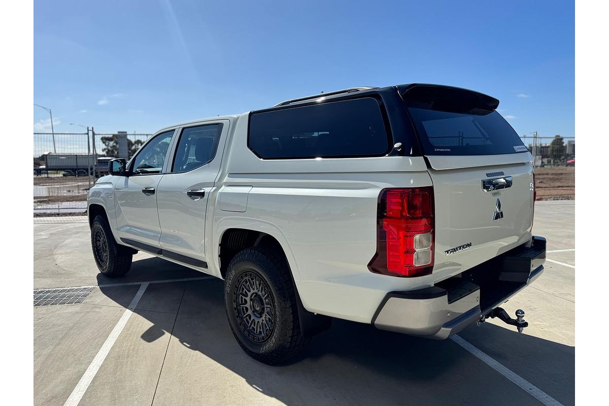 2024 Mitsubishi Triton GLX MV 4X4