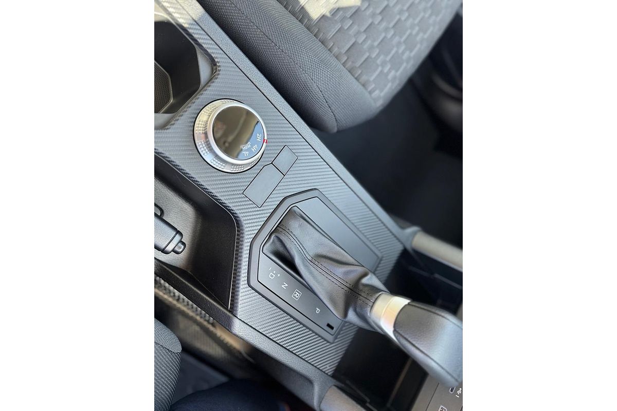 2024 Mitsubishi Triton GLX MV 4X4