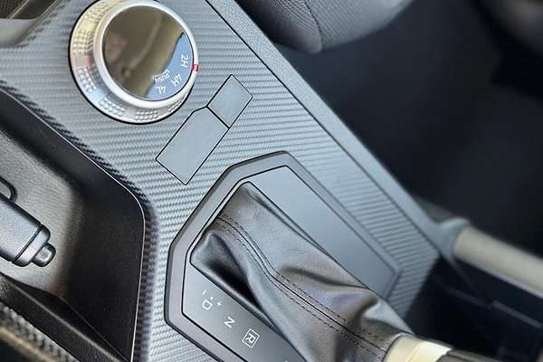 2024 Mitsubishi Triton GLX MV 4X4