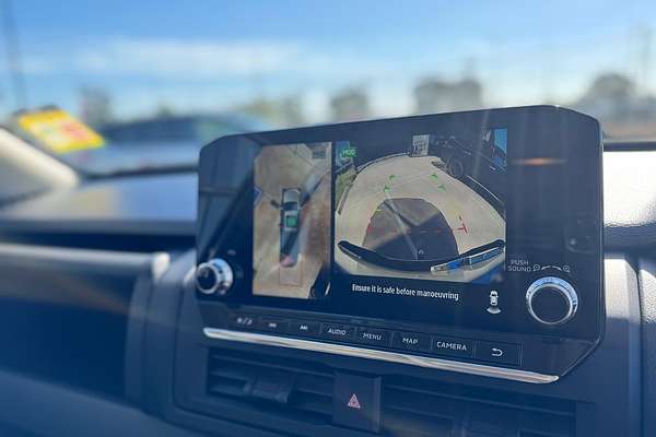 2024 Mitsubishi Triton GLX MV 4X4