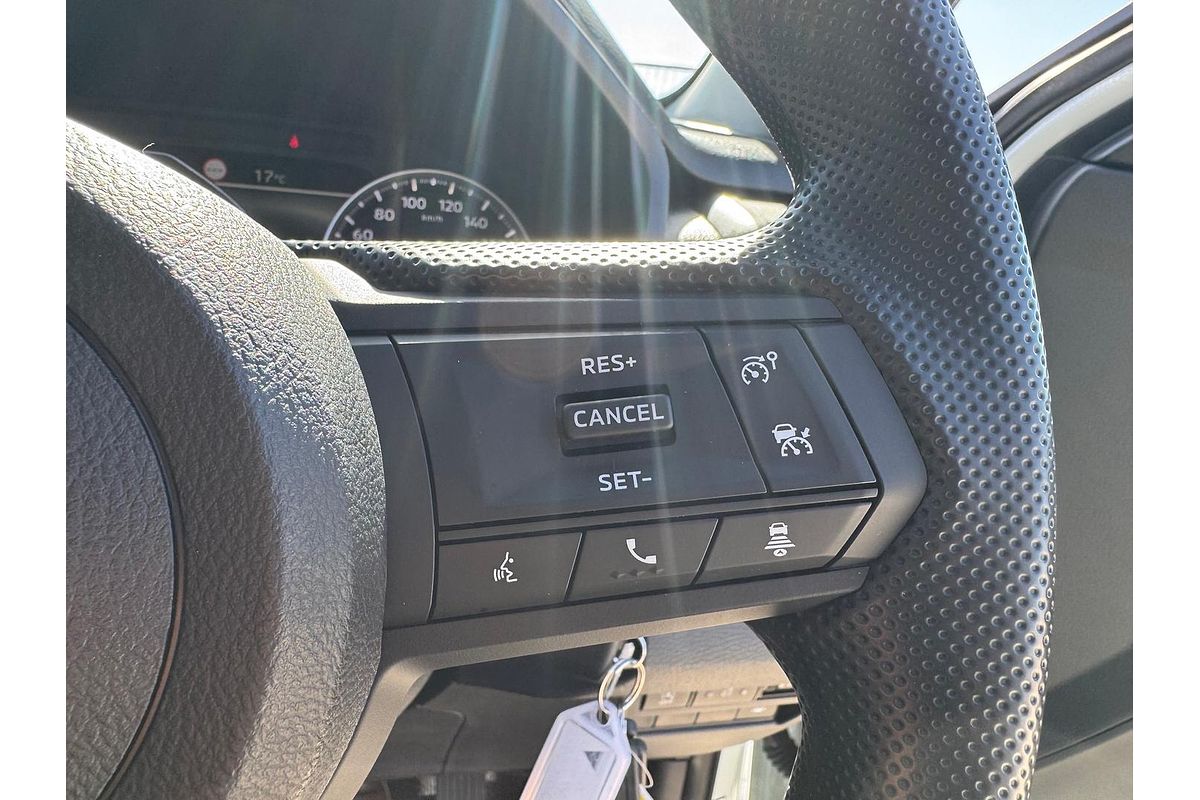 2024 Mitsubishi Triton GLX MV 4X4