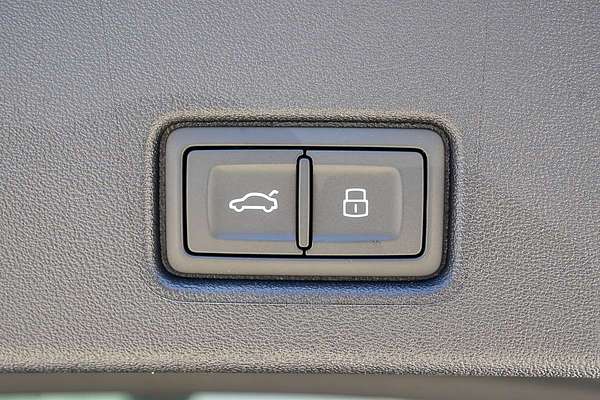 2024 Audi Q4 e-tron 45 F4