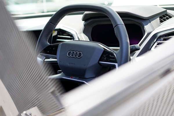 2024 Audi Q4 e-tron 45 F4