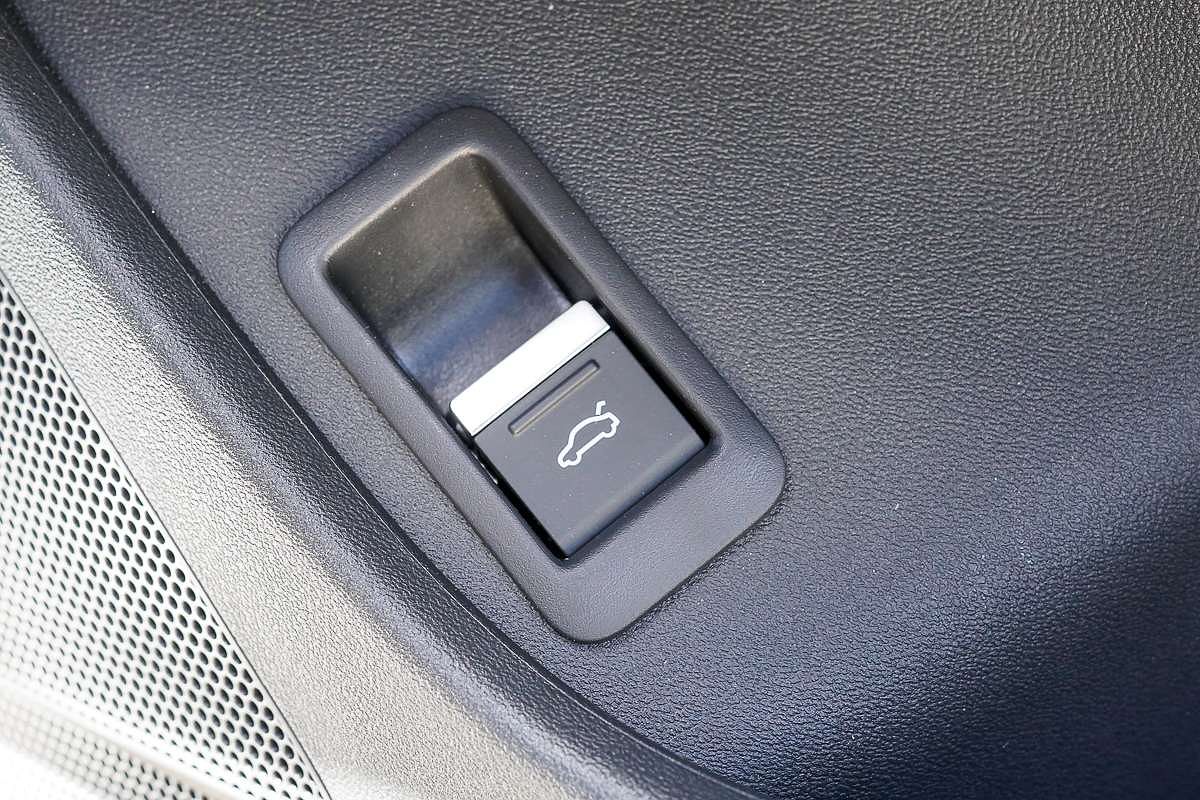 2024 Audi Q4 e-tron 45 F4