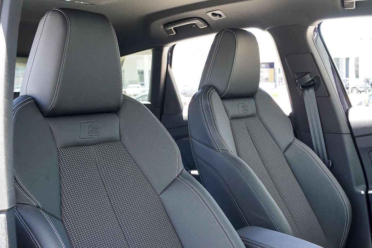 2024 Audi Q4 e-tron 45 F4