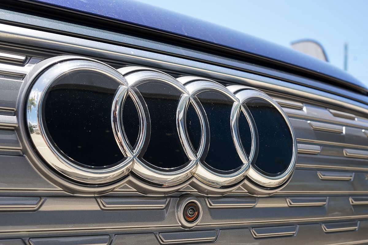 2024 Audi Q4 e-tron 45 F4