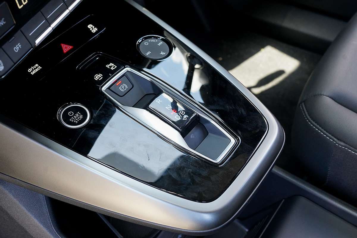 2024 Audi Q4 e-tron 45 F4