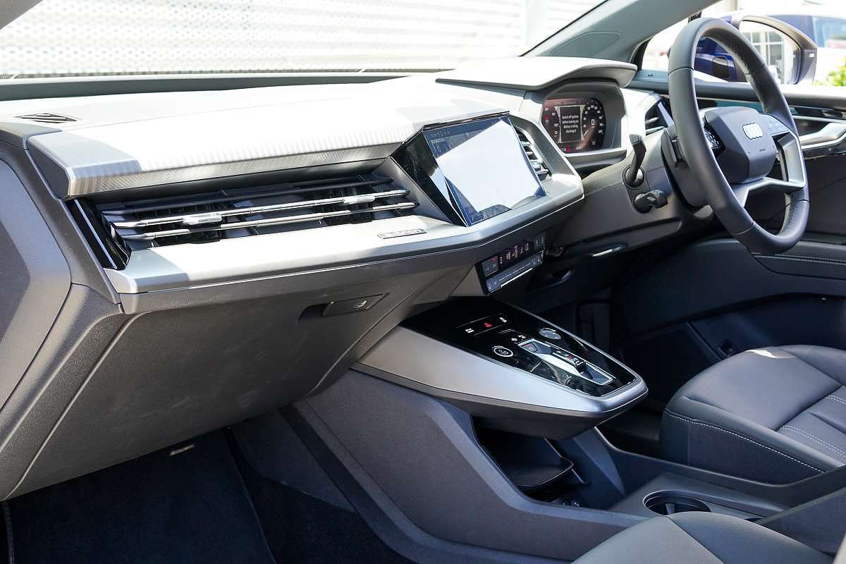 2024 Audi Q4 e-tron 45 F4