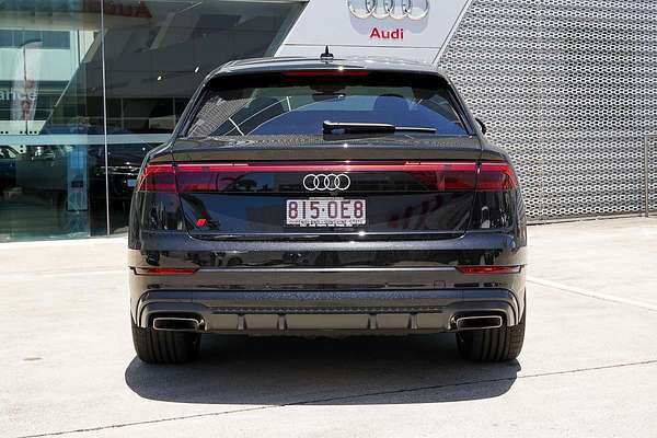 2024 Audi Q8 55 TFSI S line F1