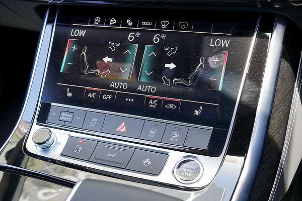 2024 Audi Q8 55 TFSI S line F1