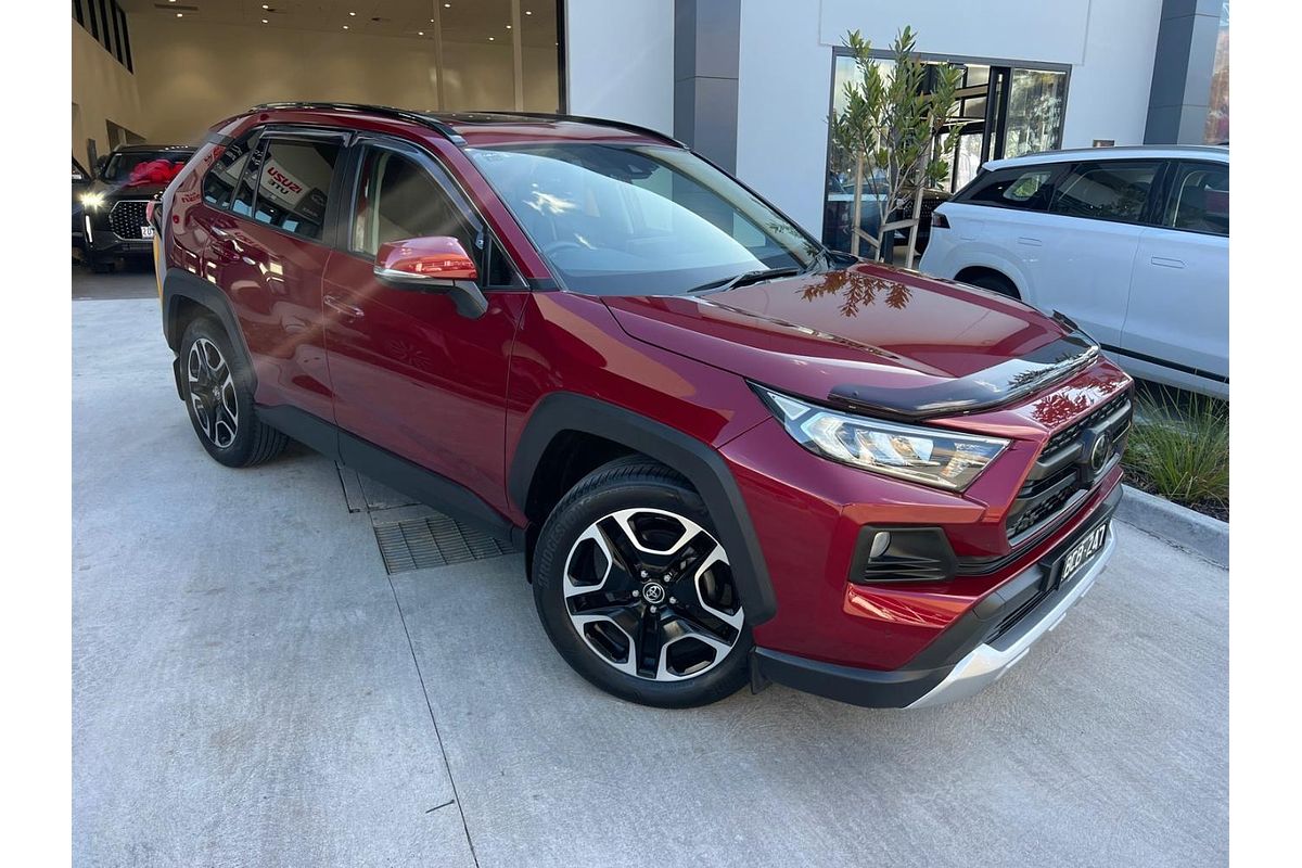 2019 Toyota RAV4 Edge AXAA54R