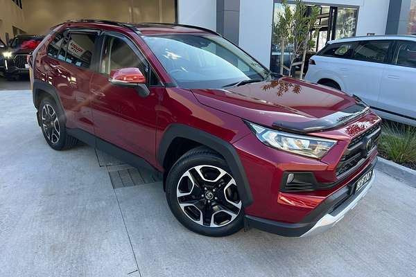 2019 Toyota RAV4 Edge AXAA54R